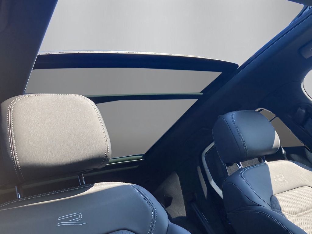 Volkswagen Touareg 2025