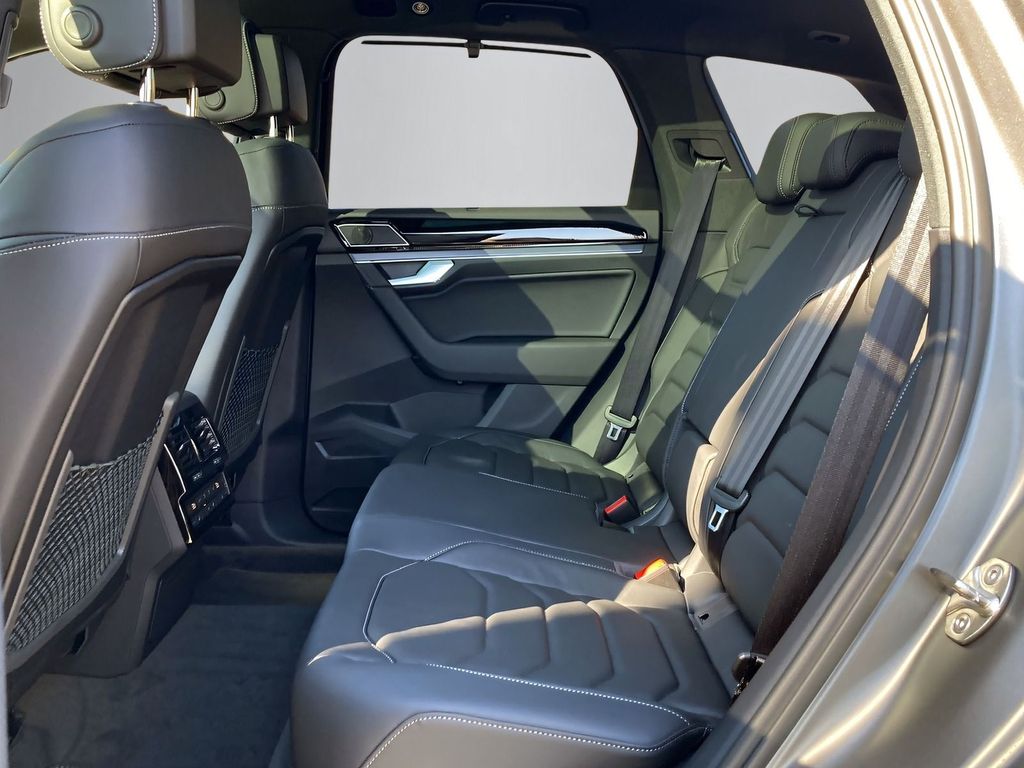 Volkswagen Touareg 2025