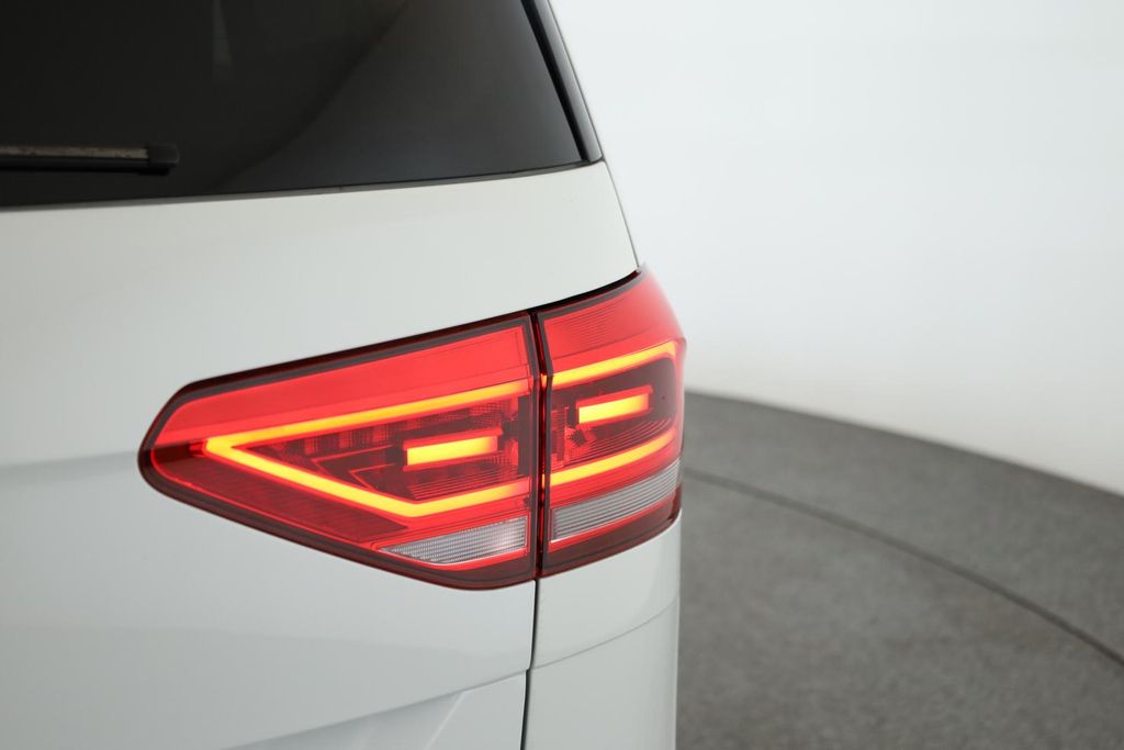 Volkswagen Touran 2025