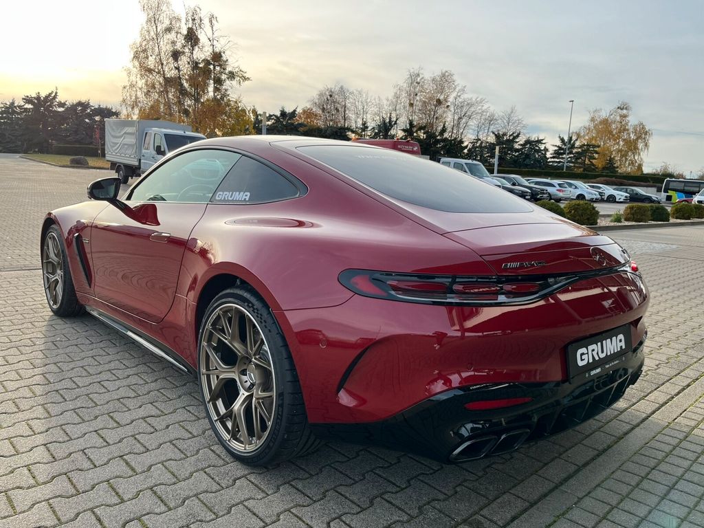 Mercedes-Benz AMG GT 2025