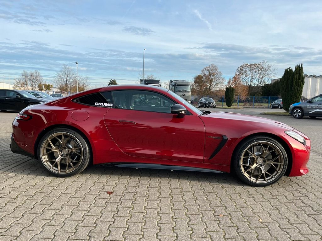 Mercedes-Benz AMG GT 2025