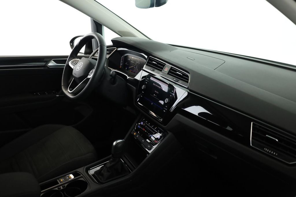 Volkswagen Touran 2025