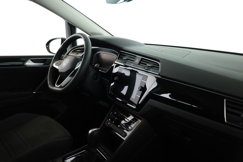 Volkswagen Touran 2025