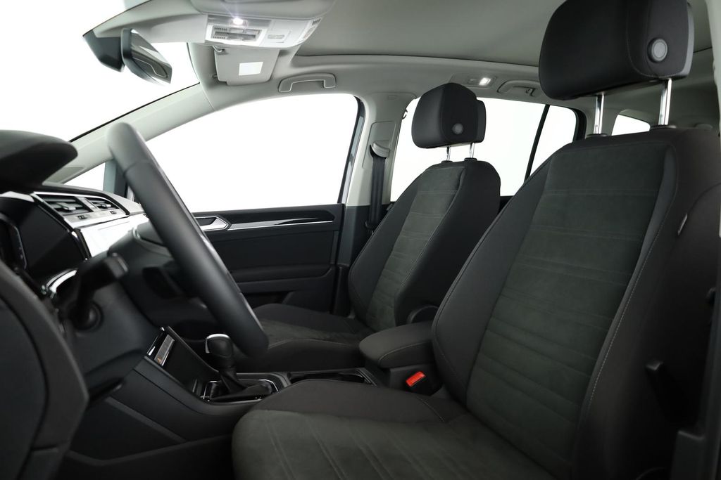 Volkswagen Touran 2025