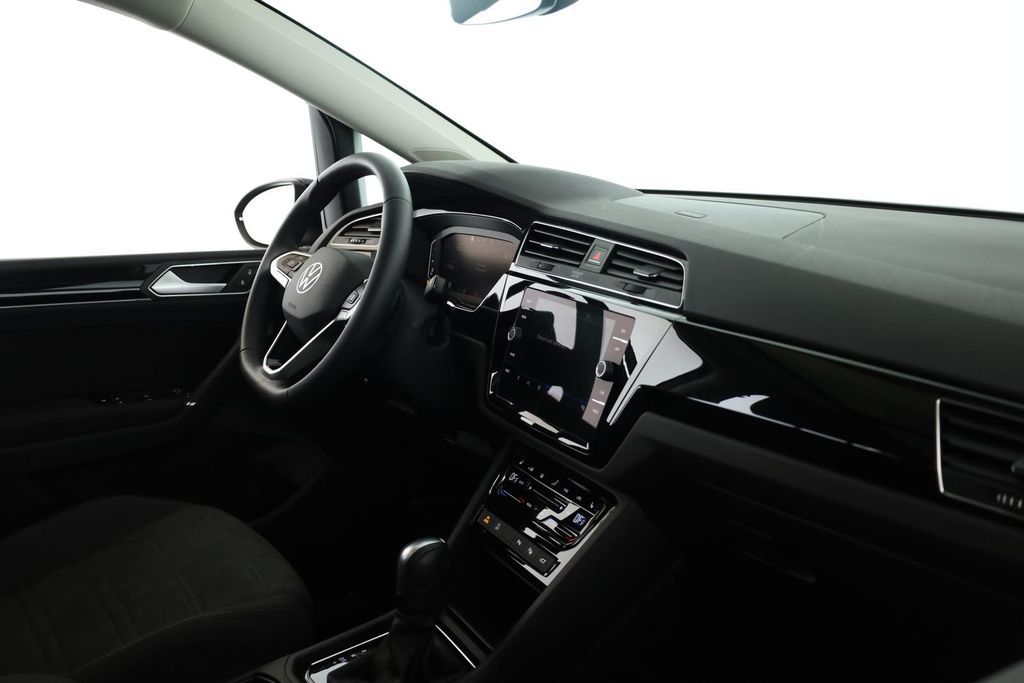 Volkswagen Touran 2025