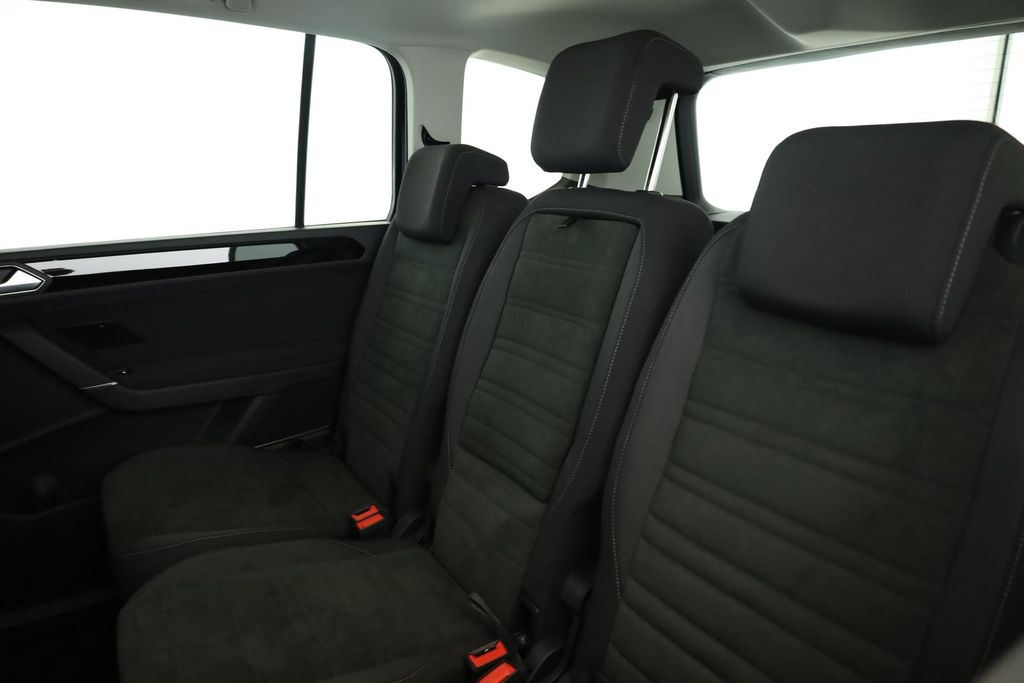 Volkswagen Touran 2025