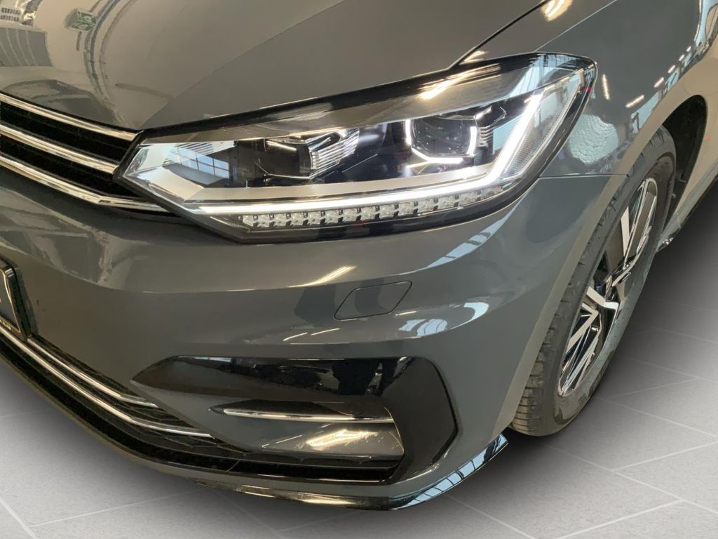 Volkswagen Touran 2024