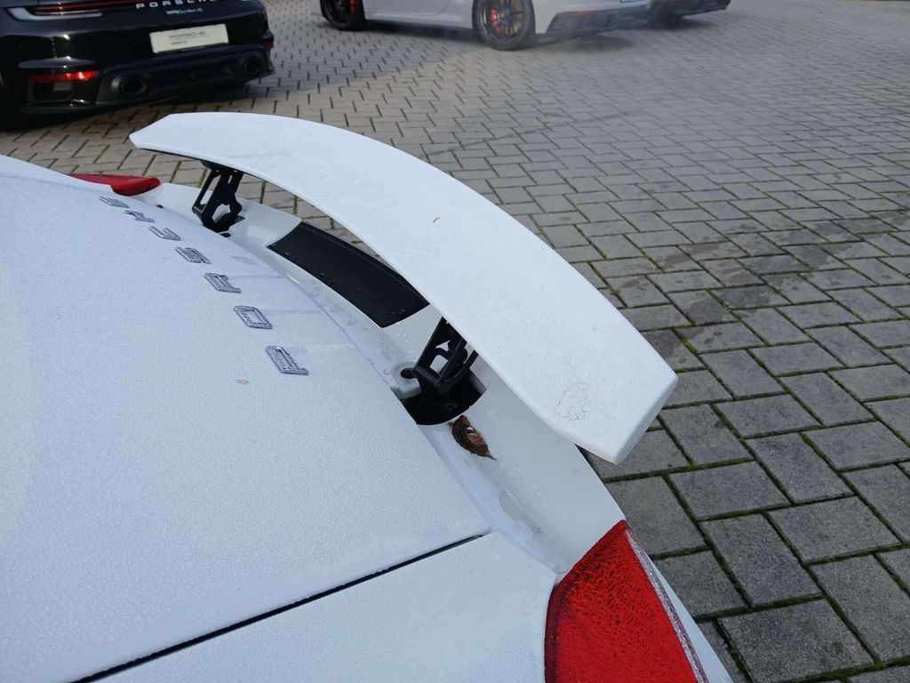 Porsche Cayman 2013