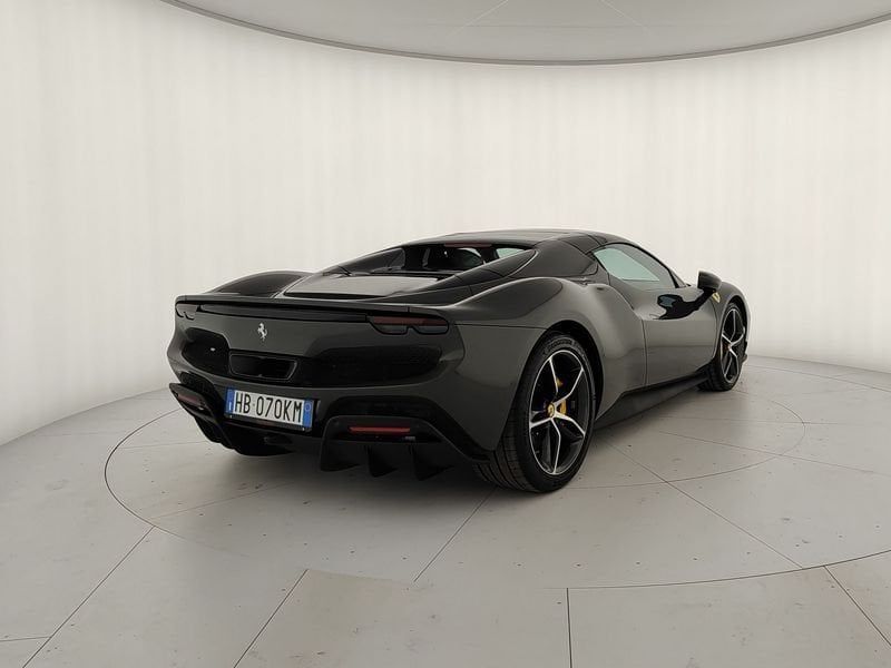 Ferrari 296 GTS 2025