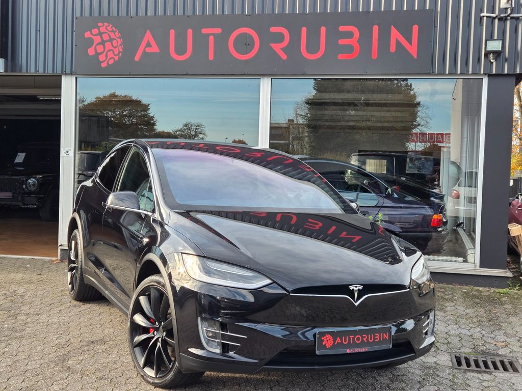 Tesla Model X 2017