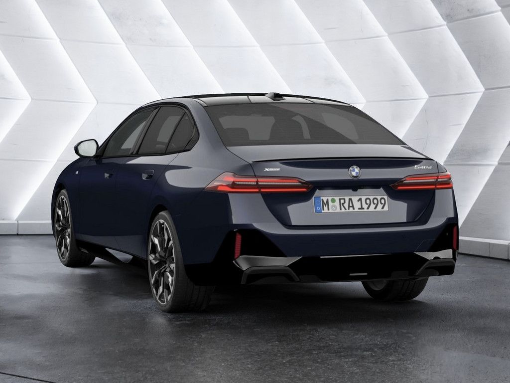 BMW 540 2025
