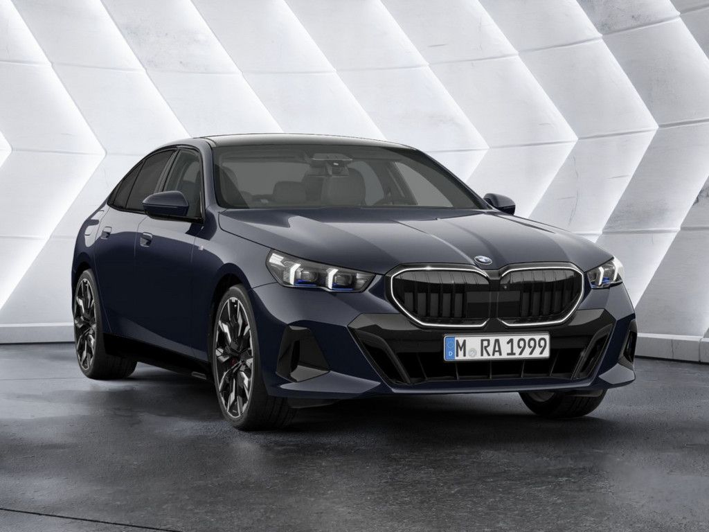 BMW 540 2025
