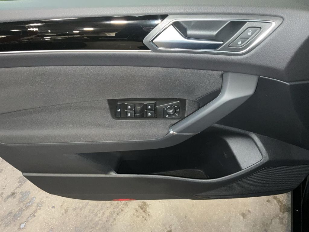 Volkswagen Touran 2024
