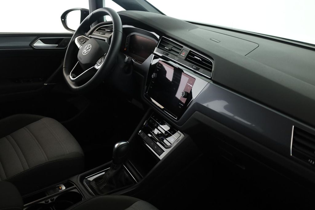 Volkswagen Touran 2025