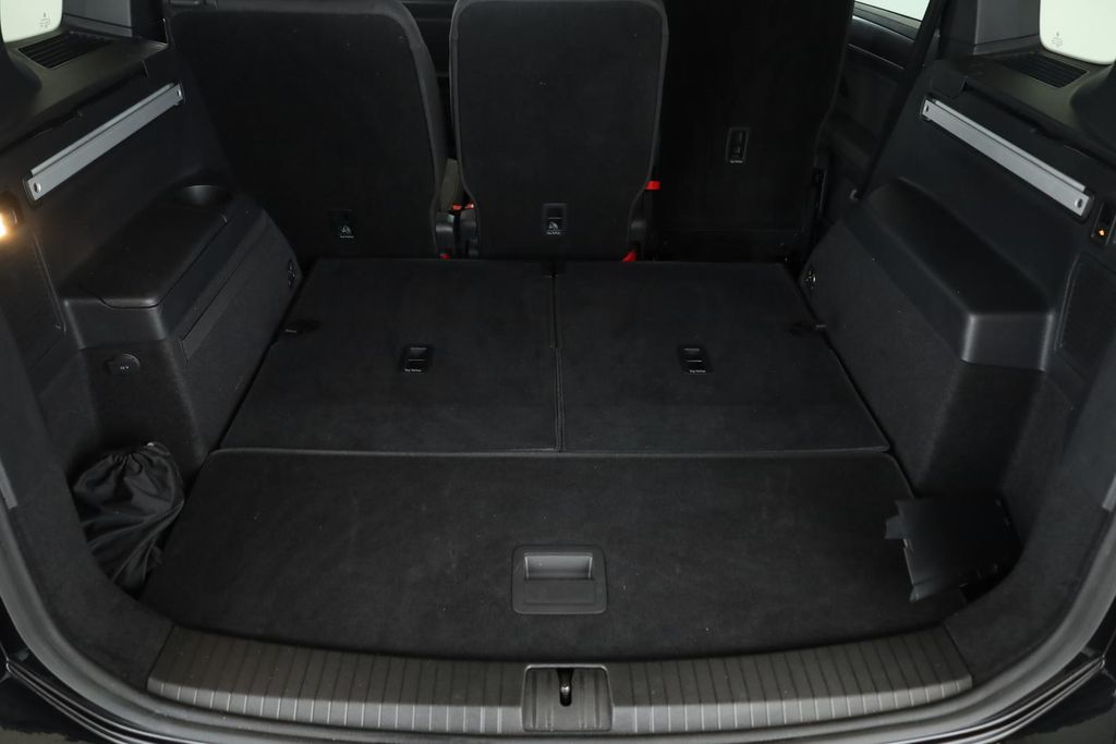 Volkswagen Touran 2025