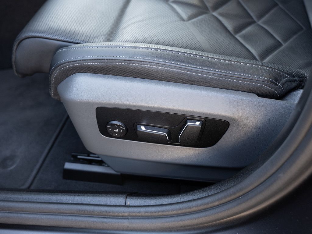 BMW i5 2024