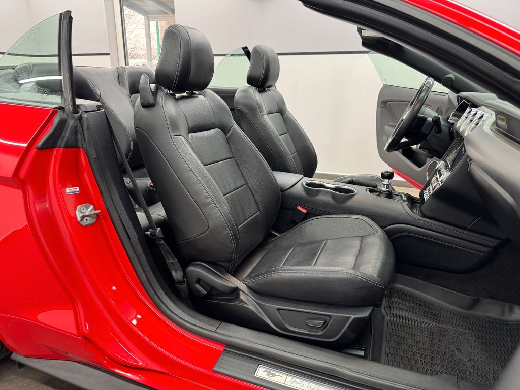 Ford Mustang 2019
