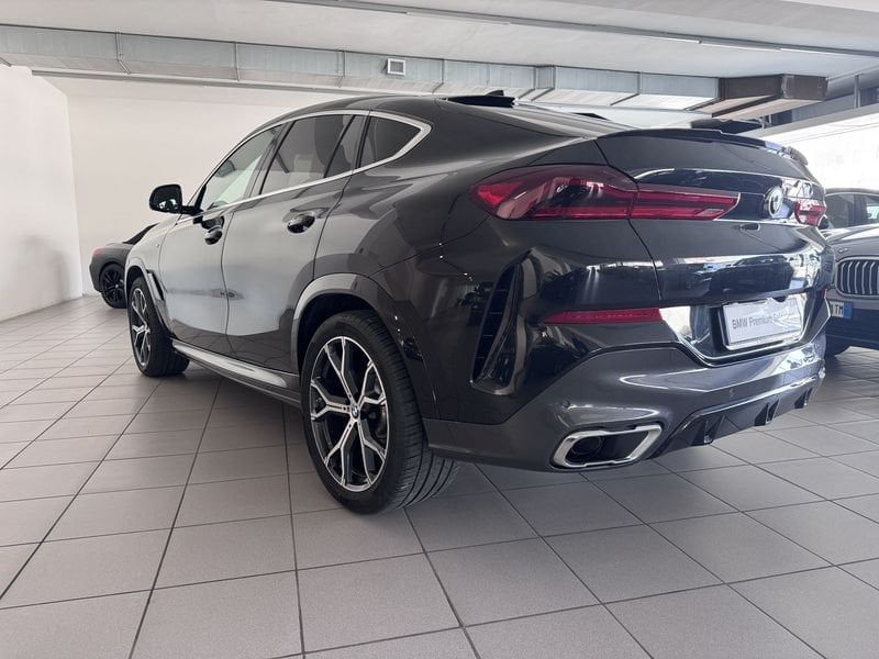 BMW X6 2022