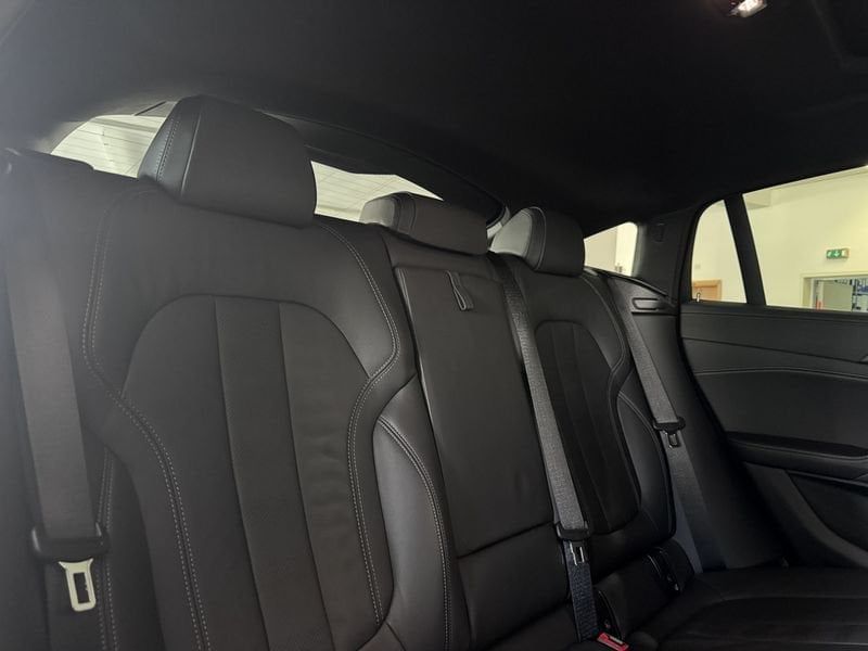 BMW X6 2022