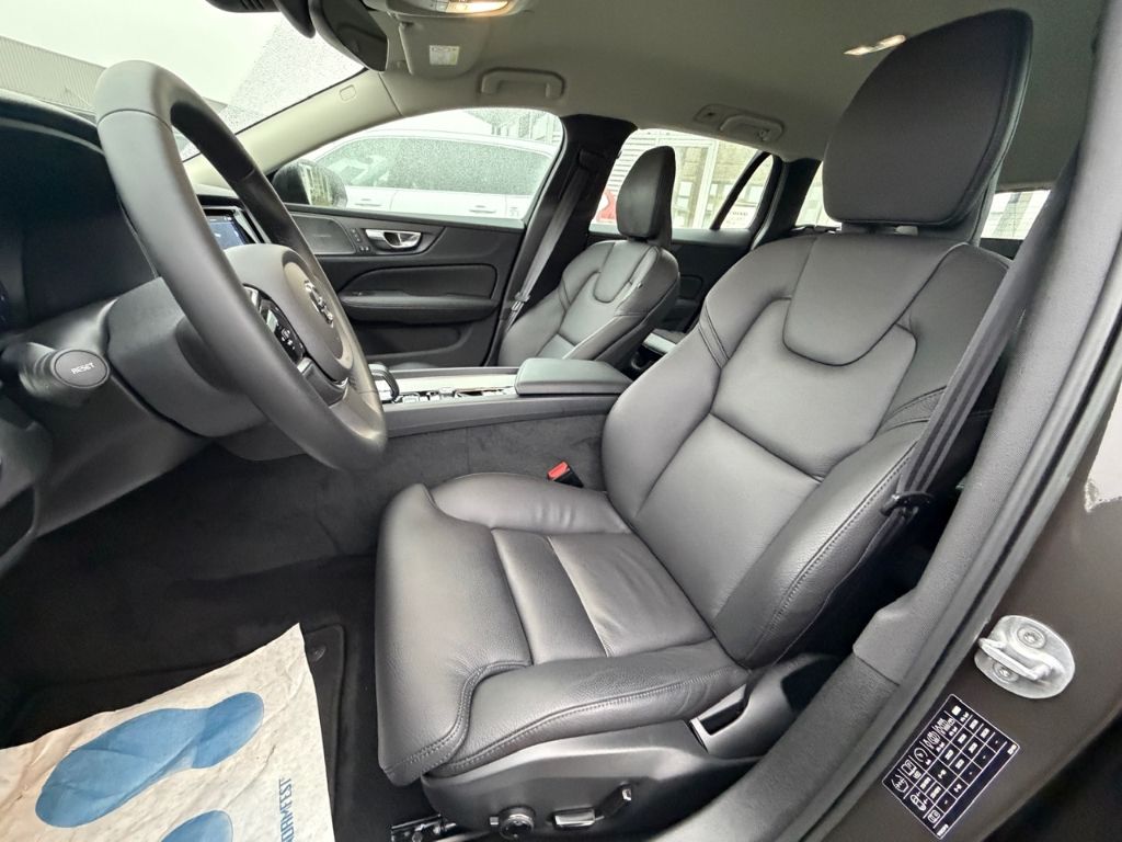 Volvo V60 2022