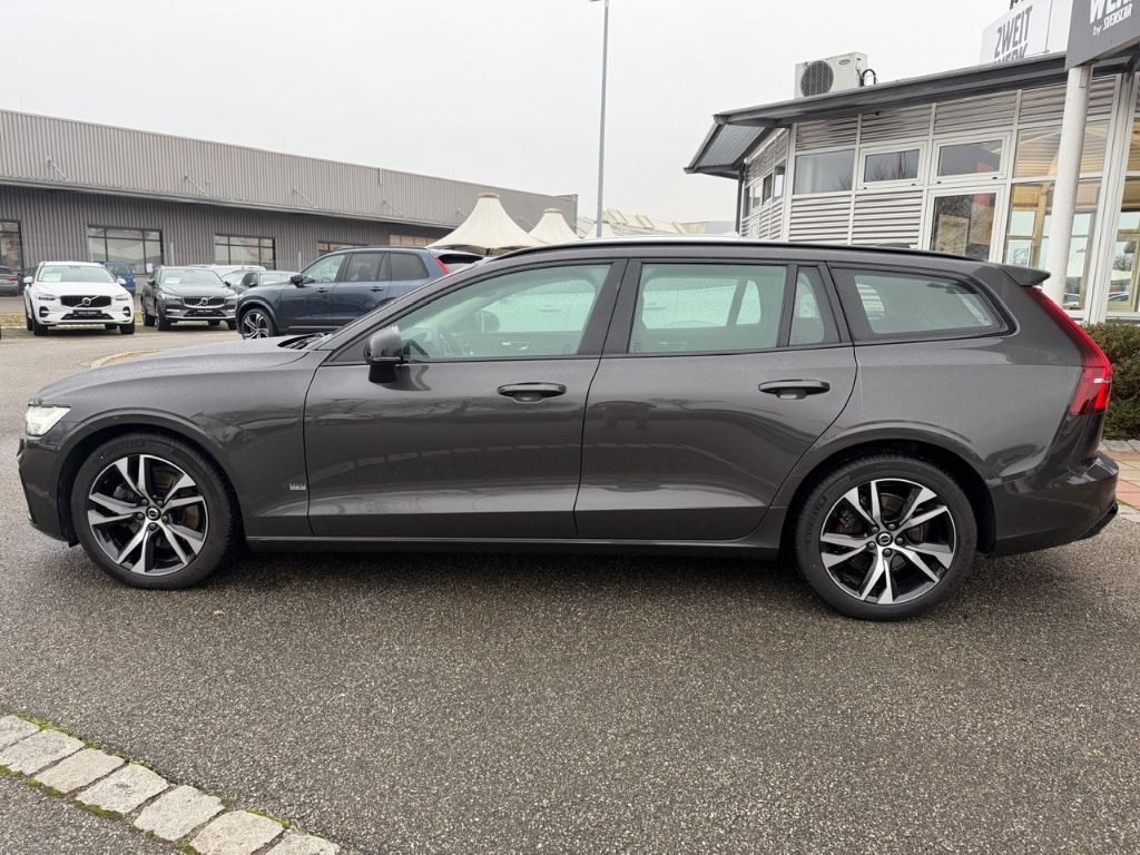 Volvo V60 2022