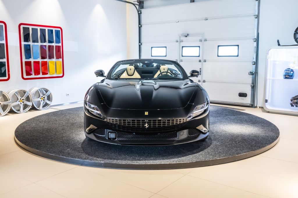 Ferrari Roma 2025
