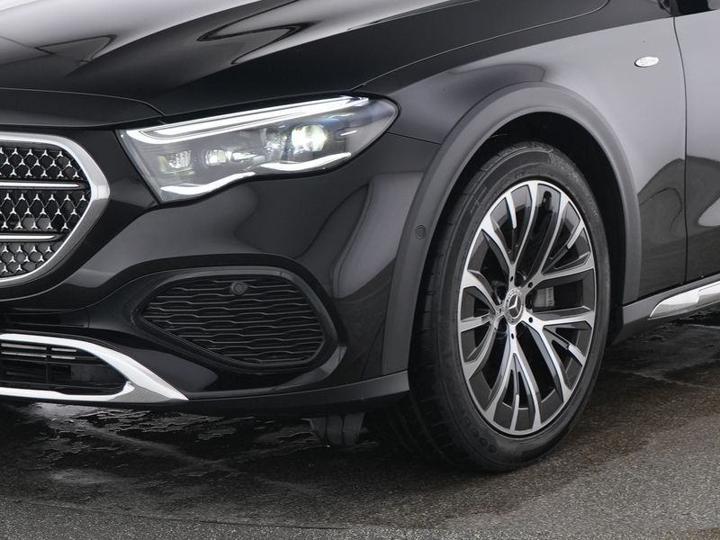 Mercedes-Benz E 300 2025