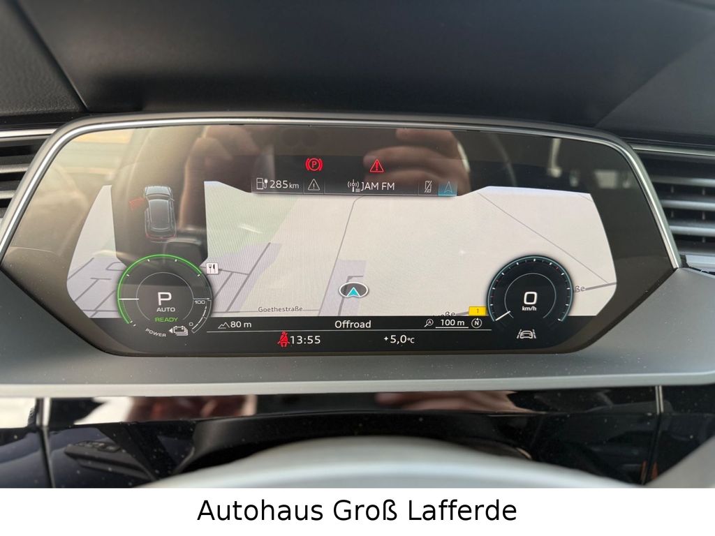 Audi e-tron 2022