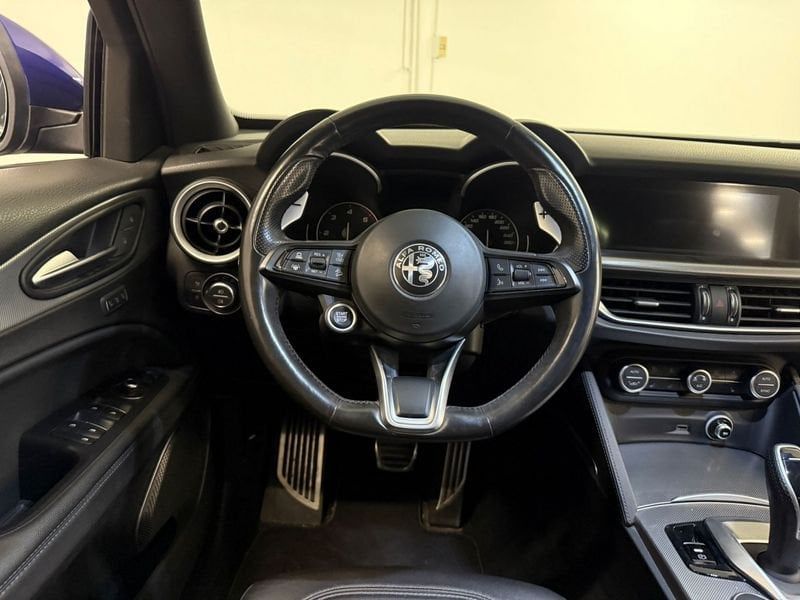 Alfa Romeo Stelvio 2021