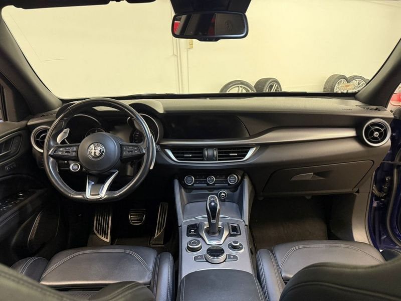 Alfa Romeo Stelvio 2021