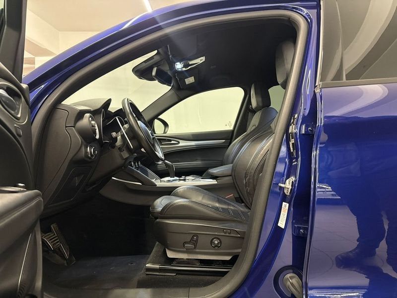 Alfa Romeo Stelvio 2021