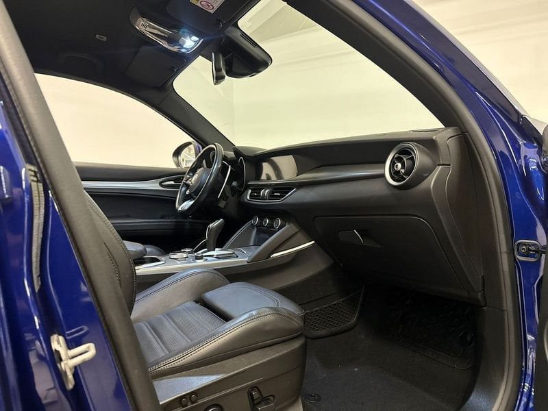 Alfa Romeo Stelvio 2021