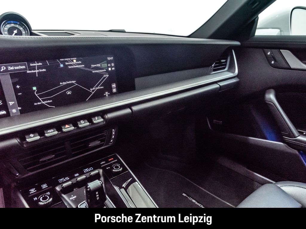 Porsche 992 2025