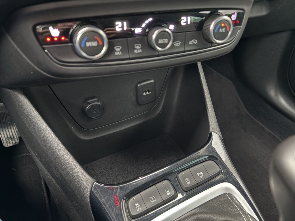 Opel Crossland (X) 2021