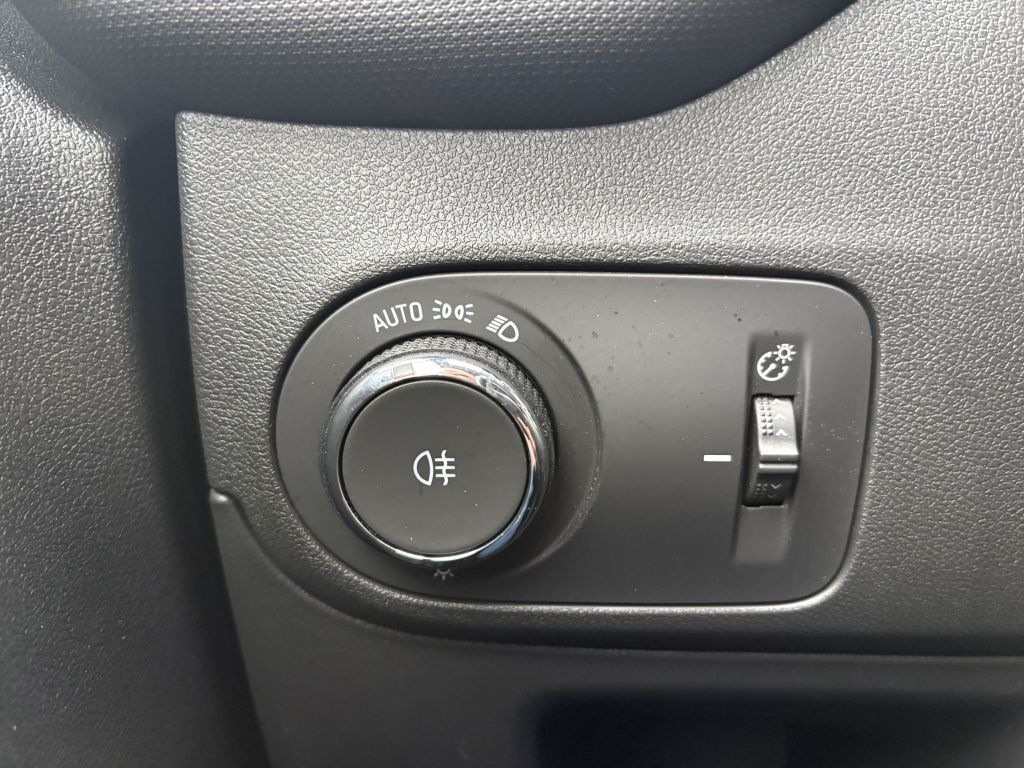 Opel Crossland (X) 2021