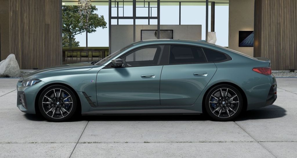 BMW i4 2025
