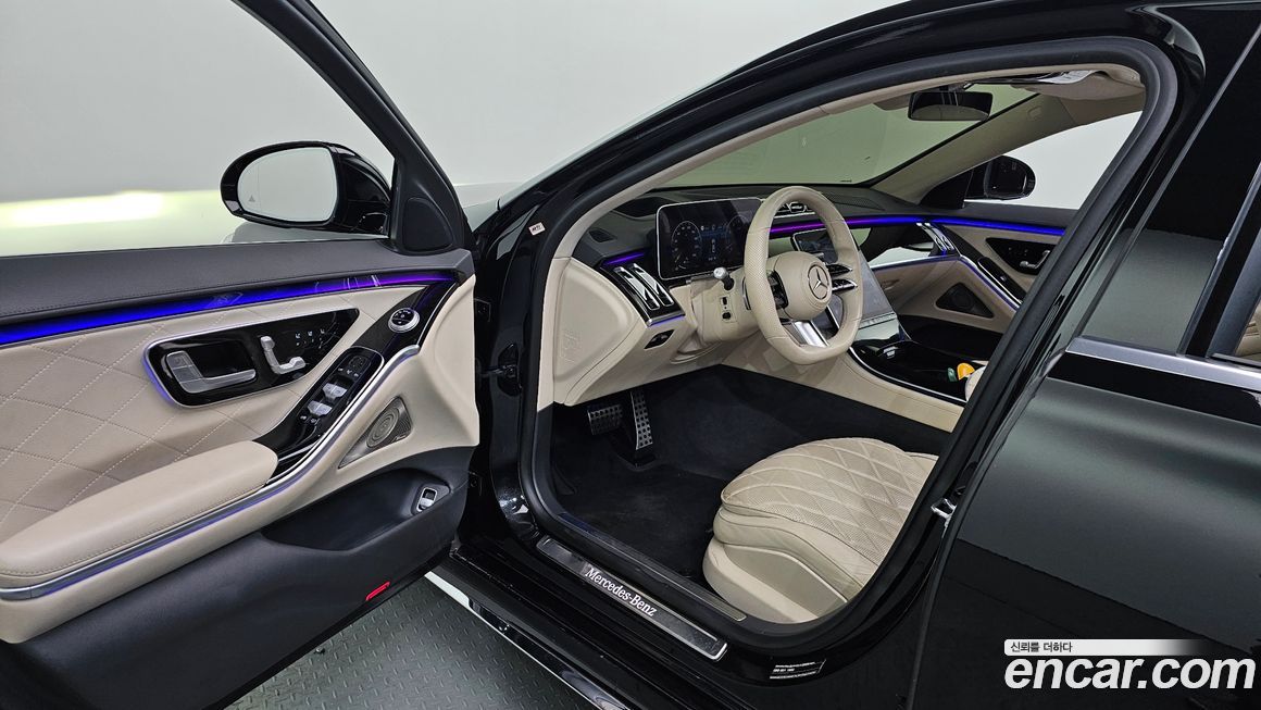 Mercedes-Benz S-Class 2021