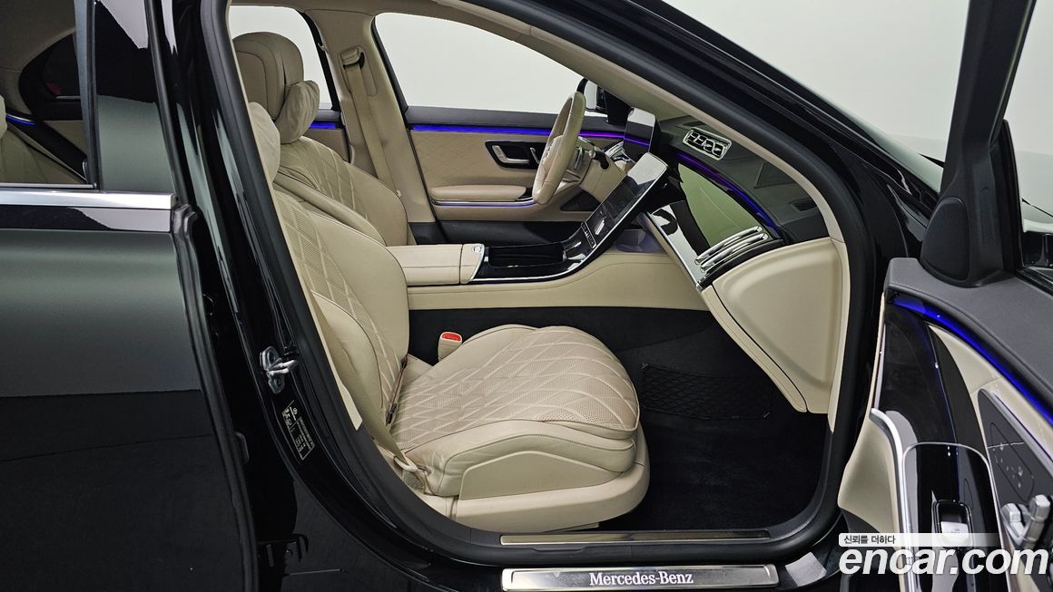 Mercedes-Benz S-Class 2021