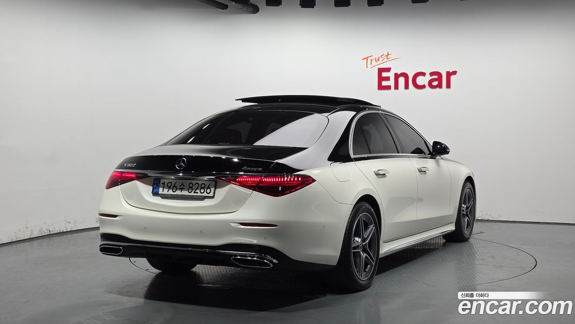 Mercedes-Benz S-Class 2022