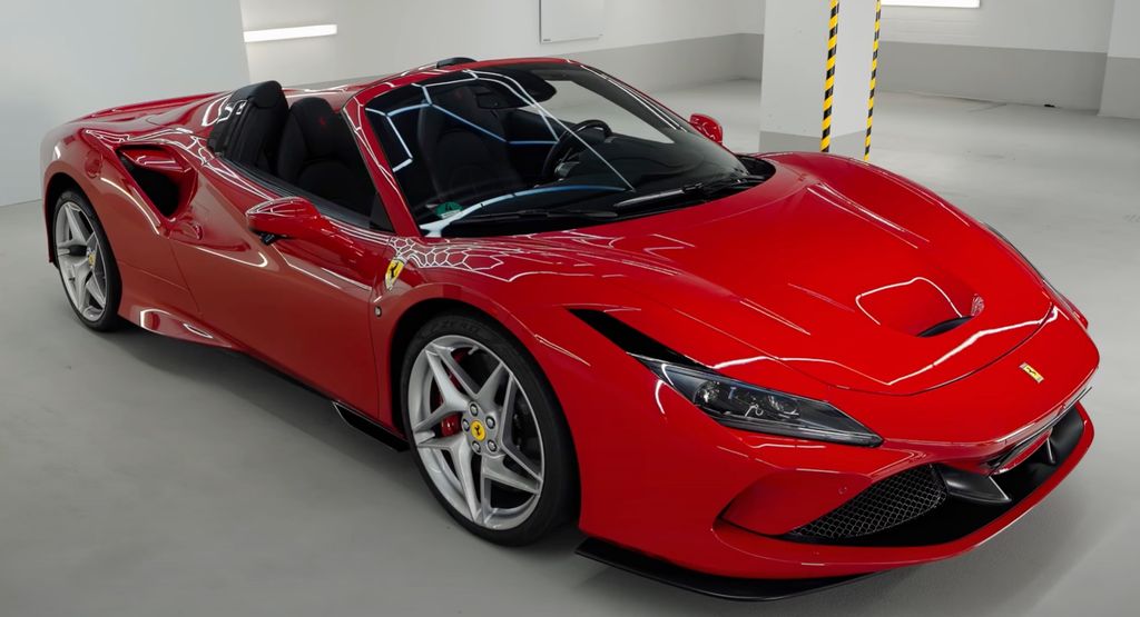 Ferrari F8 2021