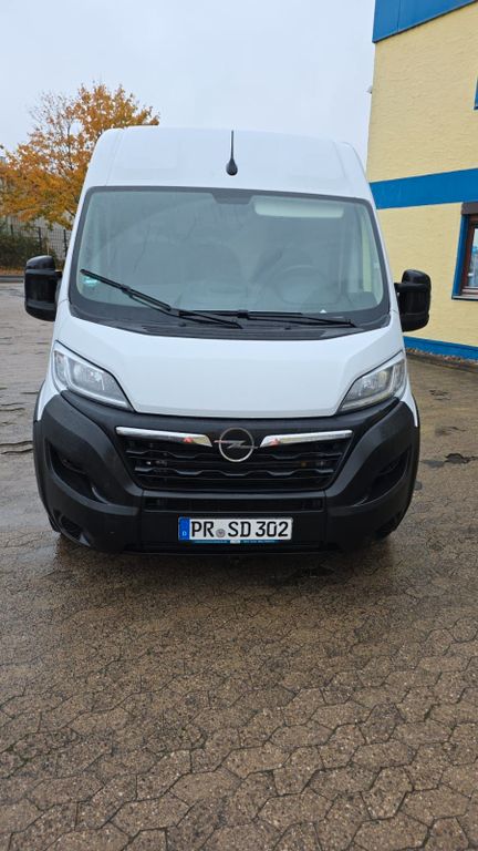 Opel Movano 2023