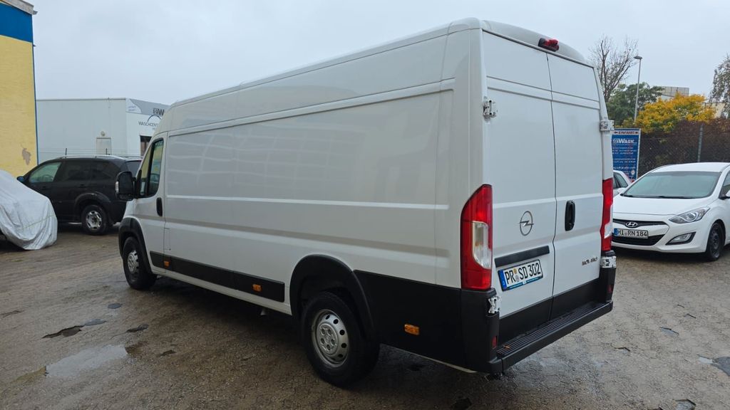 Opel Movano 2023