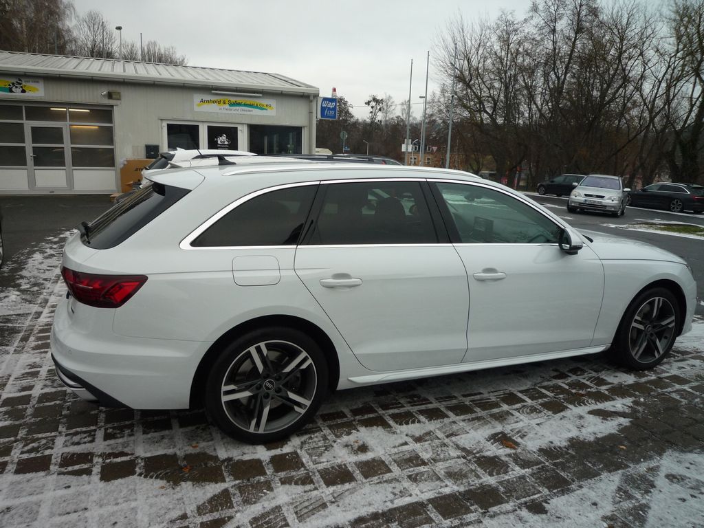 Audi A4 2022