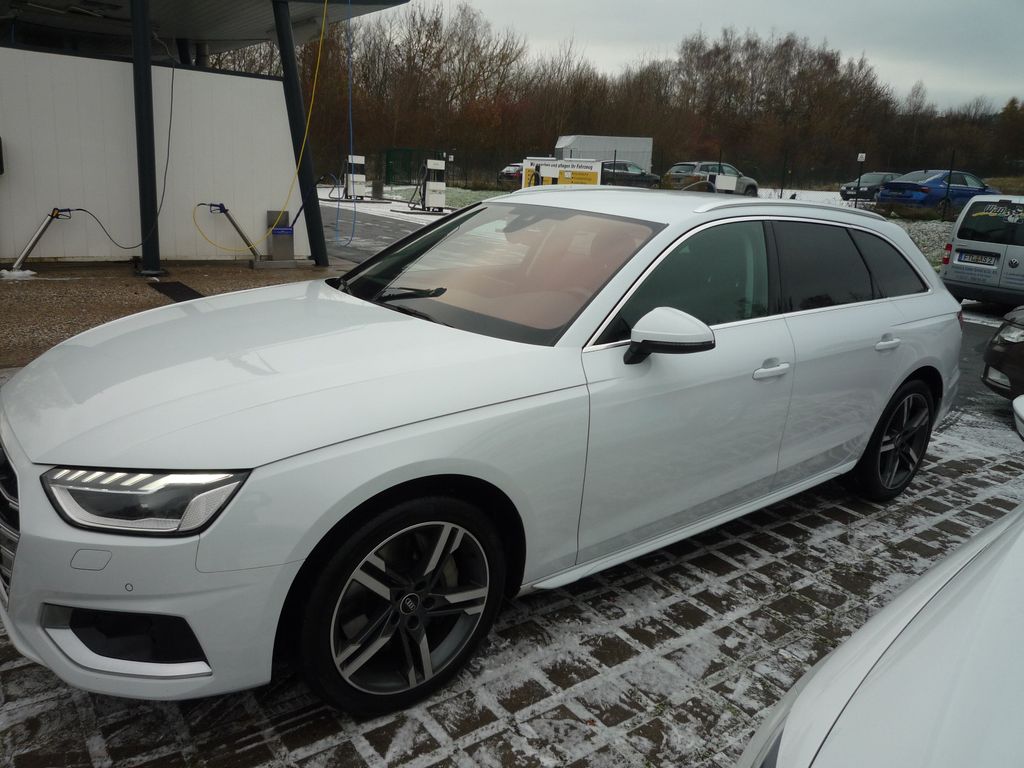 Audi A4 2022