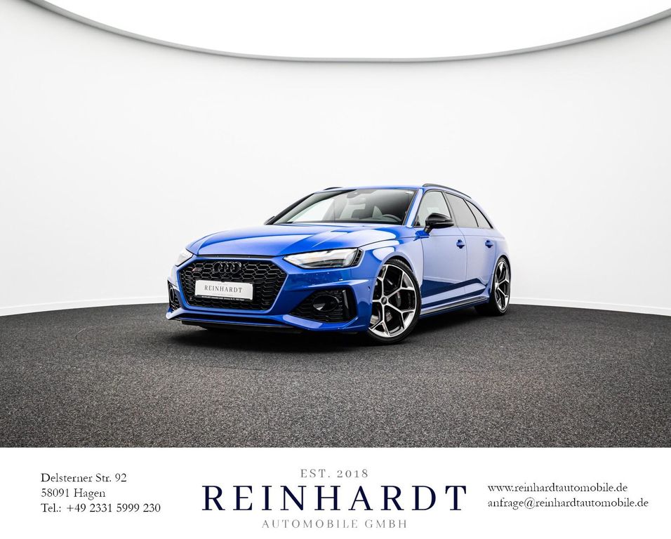 Audi RS4 2023