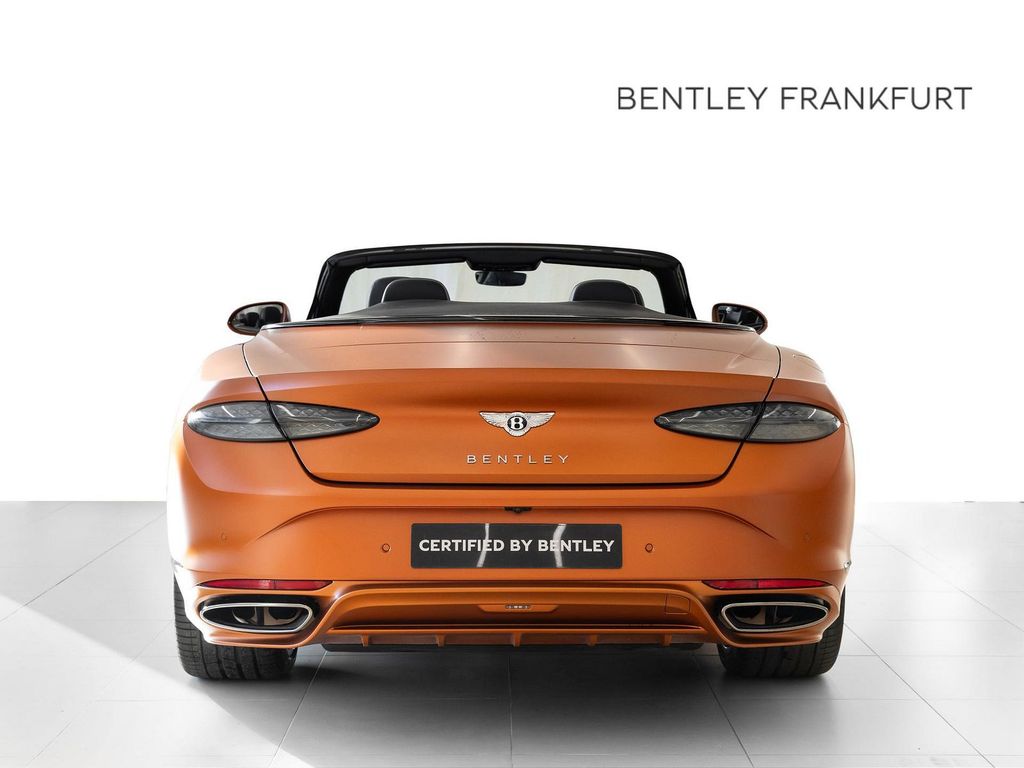 Bentley Continental GTC 2024