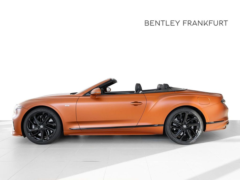 Bentley Continental GTC 2024