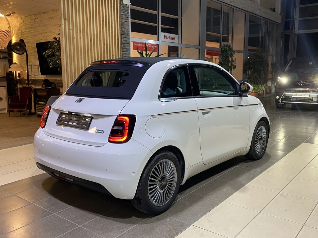 Fiat 500 2023