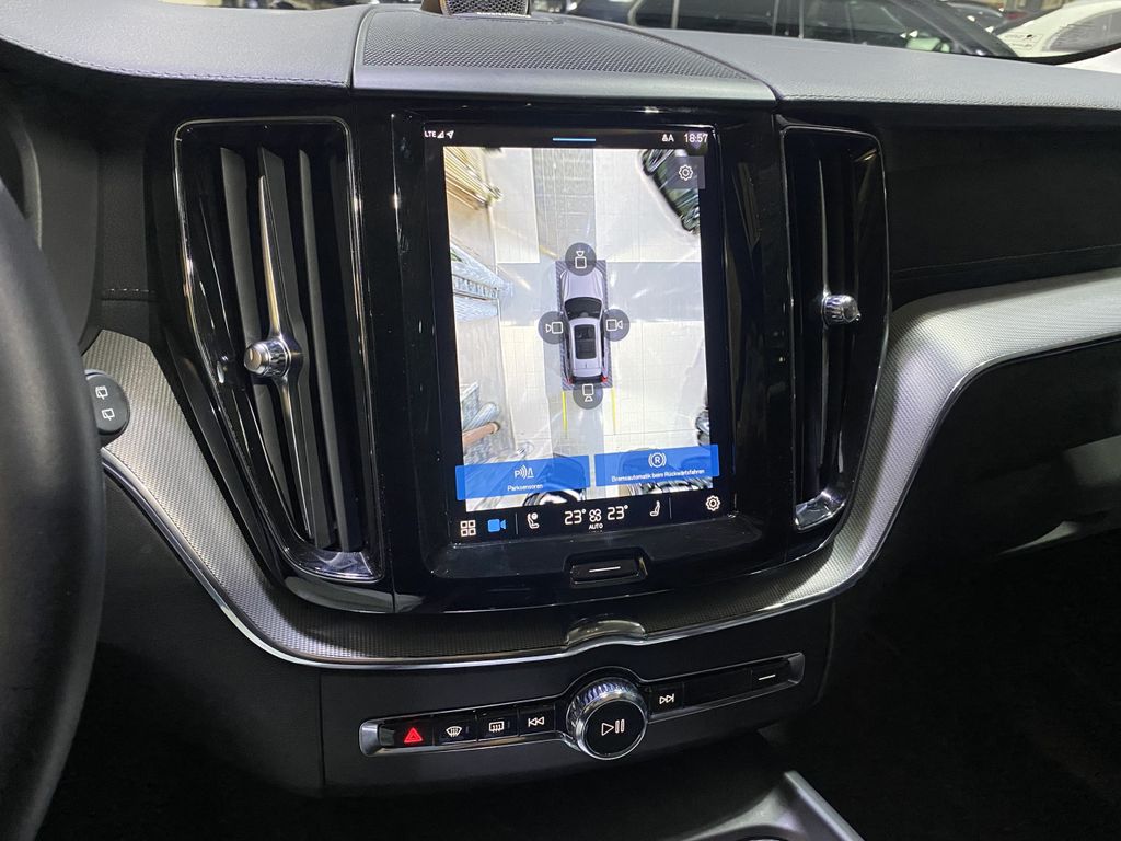Volvo XC60 2022