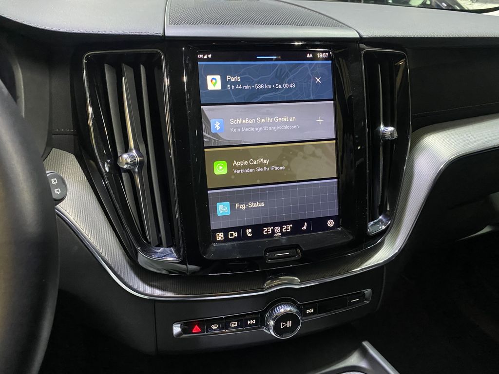 Volvo XC60 2022